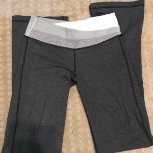 Lululemon yoga pants